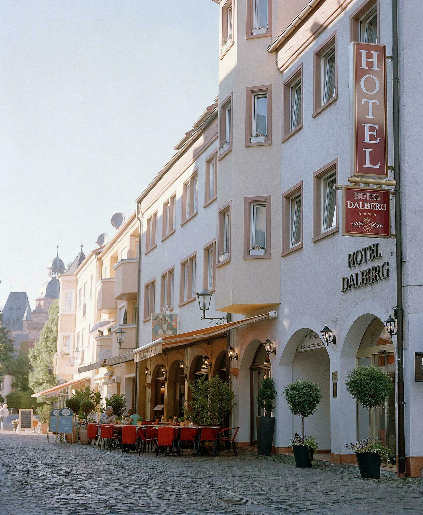 Hotel Dalberg อาชาฟเฟนบวร์ก ภายนอก รูปภาพ
